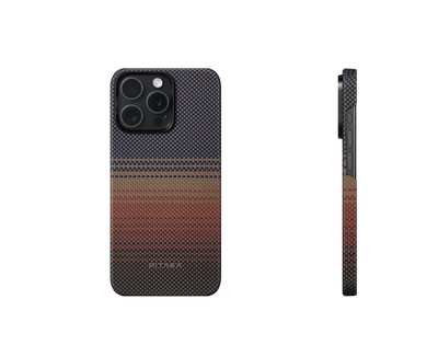 Pitaka iPhone 15 Pro Cover