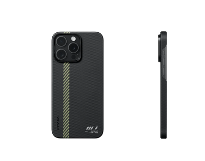 Pitaka iPhone 15 Pro Cover